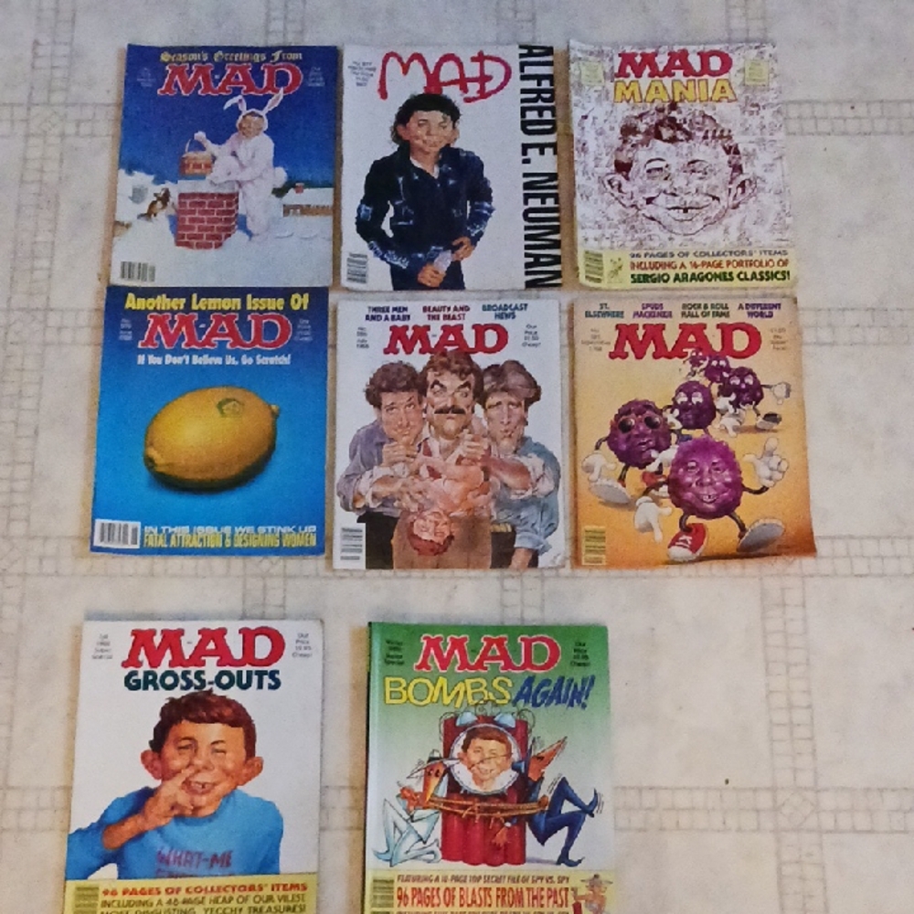 Magazine Collection - Colorful Covers - Picture 4 of 4